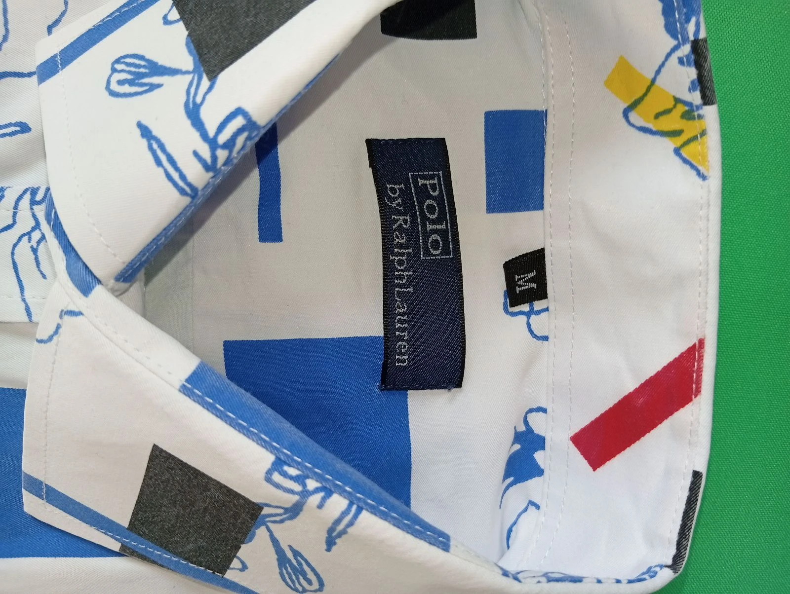 Camisa Polo Ralph Lauren com padrões abstratos e geométricos - Tamanho M – photo 4